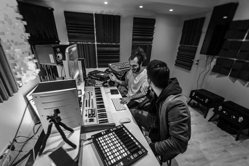 Session de production musicale au Wonder Lab